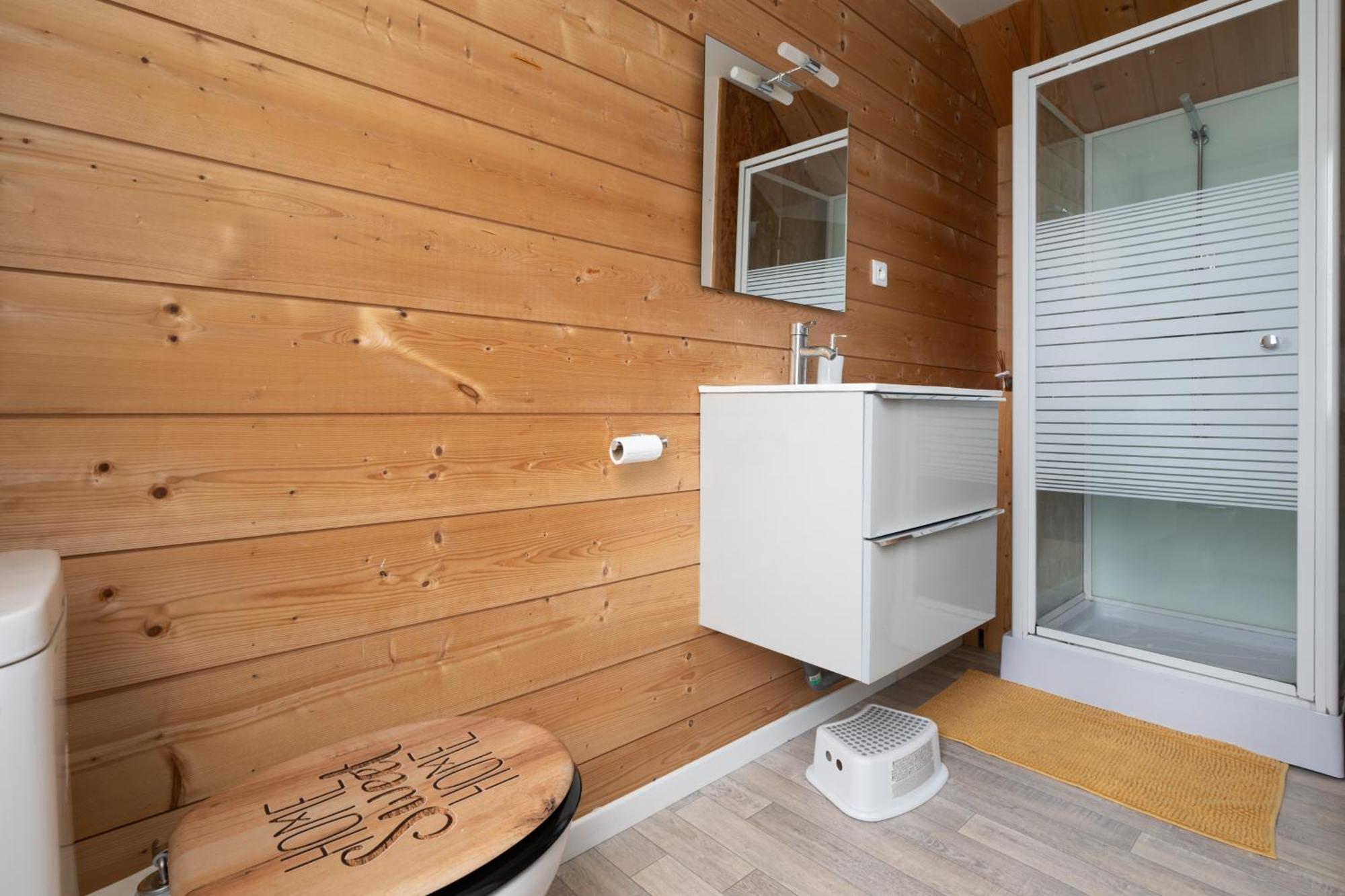 Le Reflet Des Pyrenees Apartamento Bagnères-de-Bigorre Exterior foto